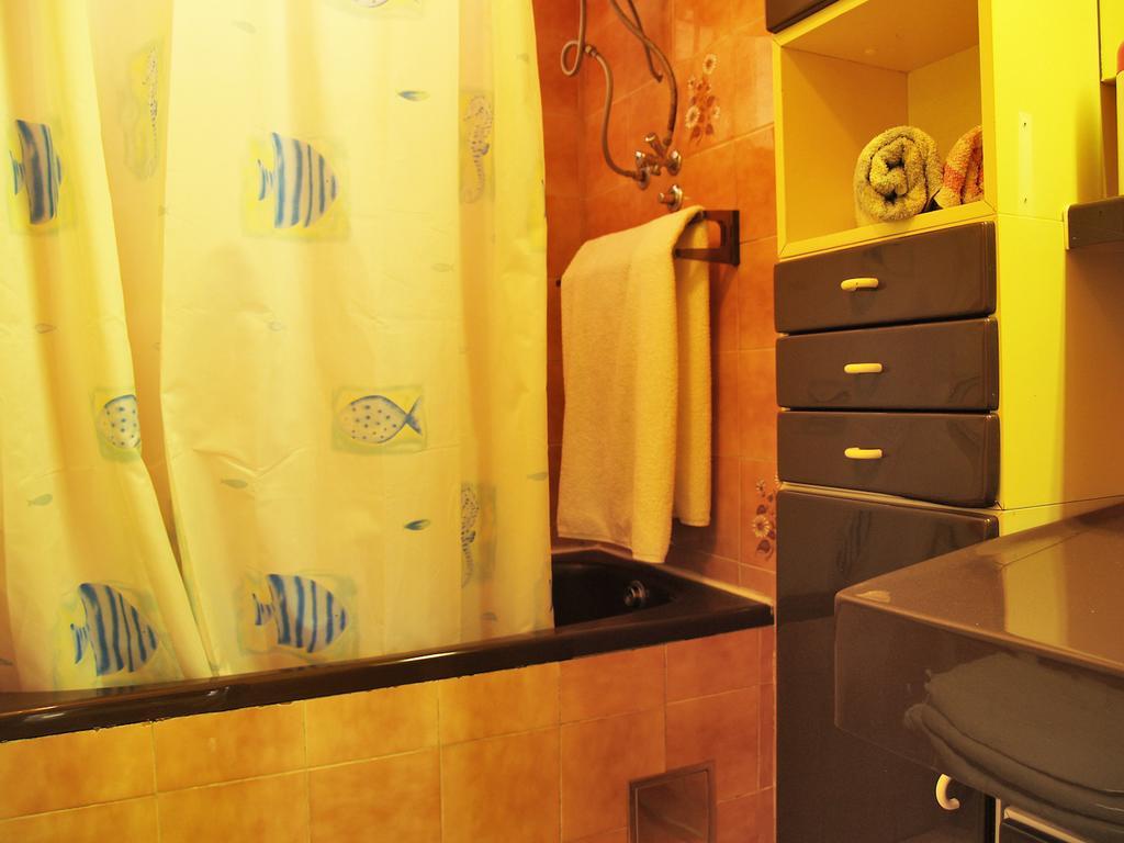 Roses Apartment Lukoran Ngoại thất bức ảnh